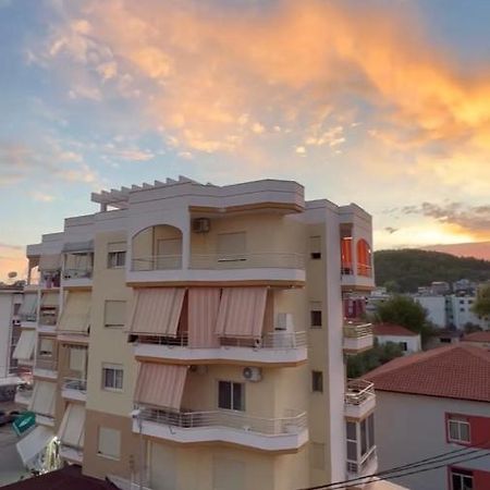 Ioanian Blue Apartament Himarë Exterior foto