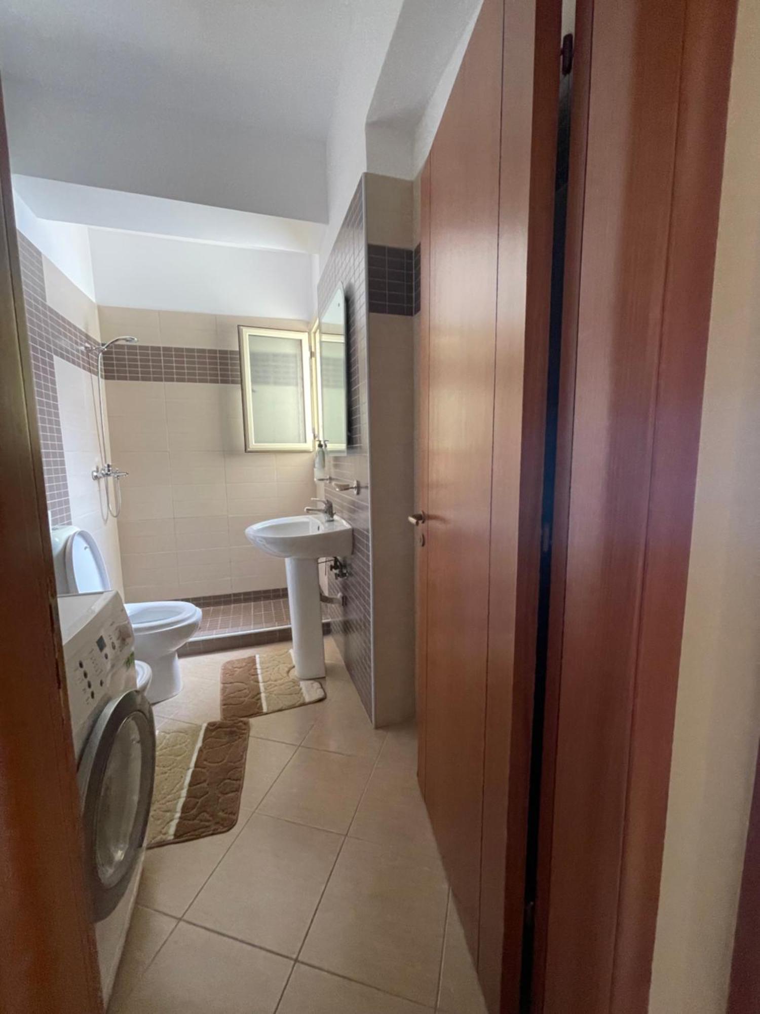 Ioanian Blue Apartament Himarë Exterior foto